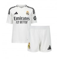 Real Madrid Antonio Rudiger #22 Fußballbekleidung Heimtrikot Kinder 2024-25 Kurzarm (+ kurze hosen)